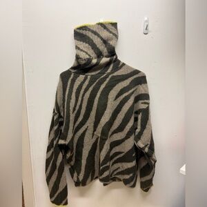 rag & bone Zebra Striped Turtleneck Sweater - Green Womens M